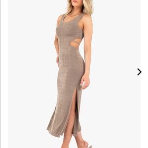 CAPPUCCINO MIDI DRESS - keyhole back - BRAND NEW